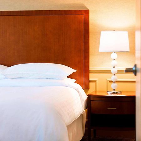 Sheraton Hartford Hotel At Bradley Airport Windsor Locks Exterior photo